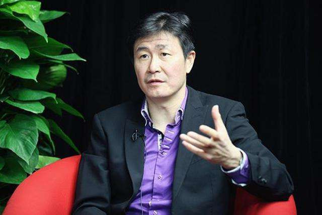 曾经的“亚洲第一前锋”郝海东 如今要投资足球游戏了