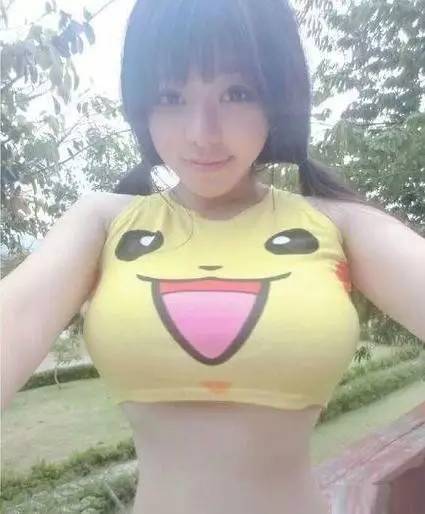 深井冰：给妹子拍照被发现了，她还不好意思了
