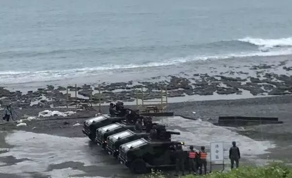 臺(tái)軍連續(xù)3枚導(dǎo)彈發(fā)射即落海 軍方高層"反以為榮"
