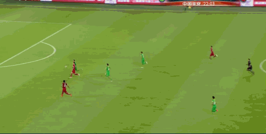 GIF-奥斯卡推射杨智小门破门 博阿斯抗议裁判被罚出场