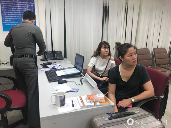 泰国机场截获走私珍稀犀牛角价值3百万（组图） - 4