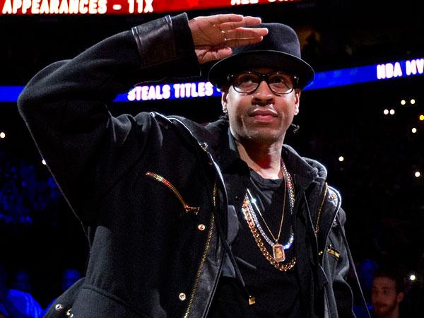 AI:库里像乔丹 打法独一无二_腾讯NBA