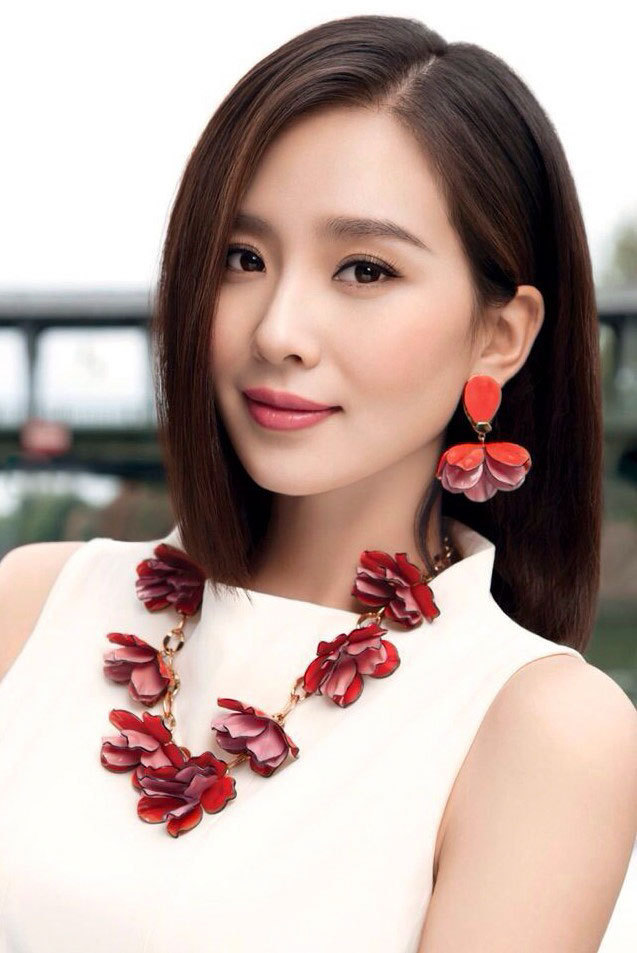 气质女星刘诗诗美图合集,温婉大气又优雅