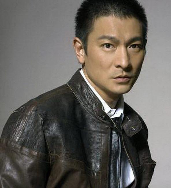 刘德华(andy lau),1961年9月27日出生于中国香港,中国香港男演员