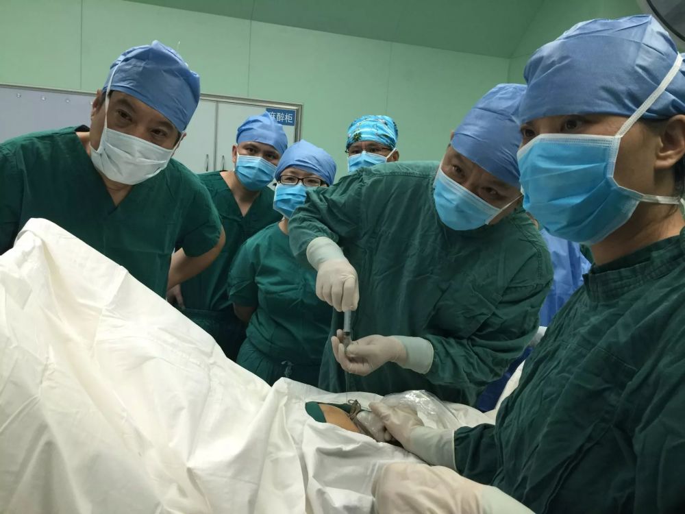 深圳女子怀孕5次均流产,第6次怀了双胞胎查出