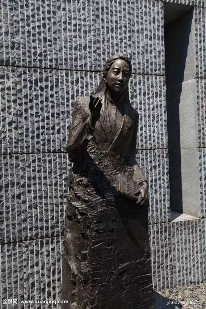 因抑郁症自杀，却让全世界人知道“南京大屠杀”的这位华裔女作家令无数人惋惜 - 22