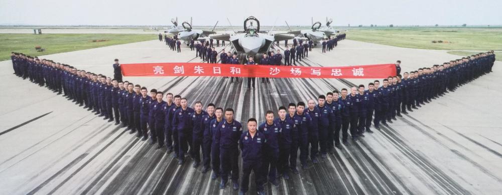 港媒 歼16装备国产发动机 在歼批量服役前地位重要 看点快报