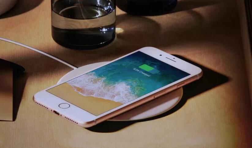 iPhone 8ⲻ 򱻽Ϸɻ