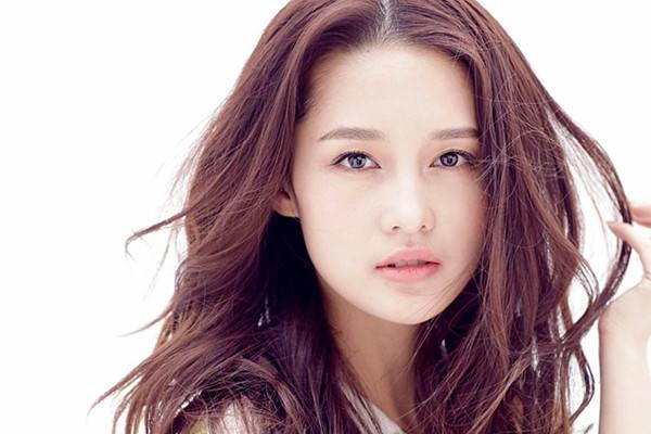 90后小花旦演技排行，杨紫第三周冬雨第二，第一名一笑成名 - 1