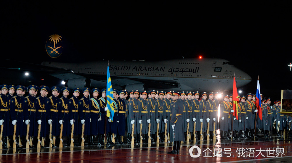 尴尬了！沙特国王访俄 豪华镀金电梯出故障（组图） - 8