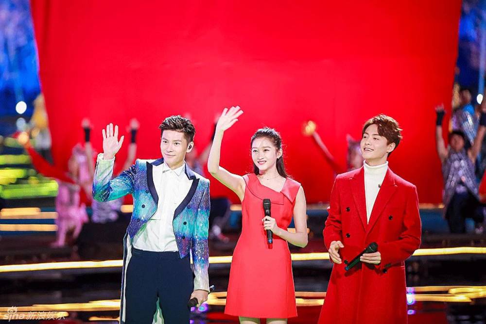 在成为鹿晗女友之前,关晓彤花了上百万打扮…