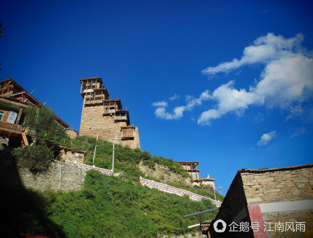 点击图片看原样大小图片