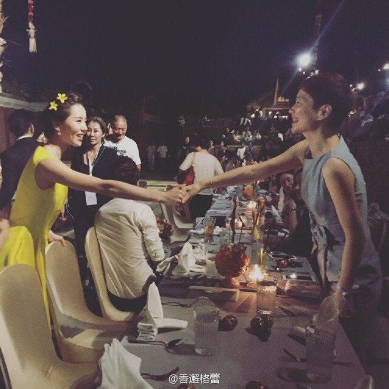 婚礼迎宾宴现场 隆诗十指紧扣_学生时代娱乐