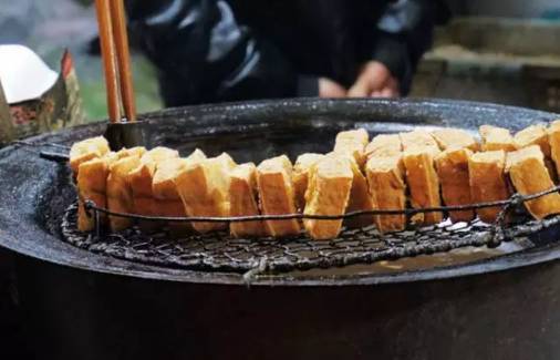 100张照片 为你还原最真实的上海深夜食堂!