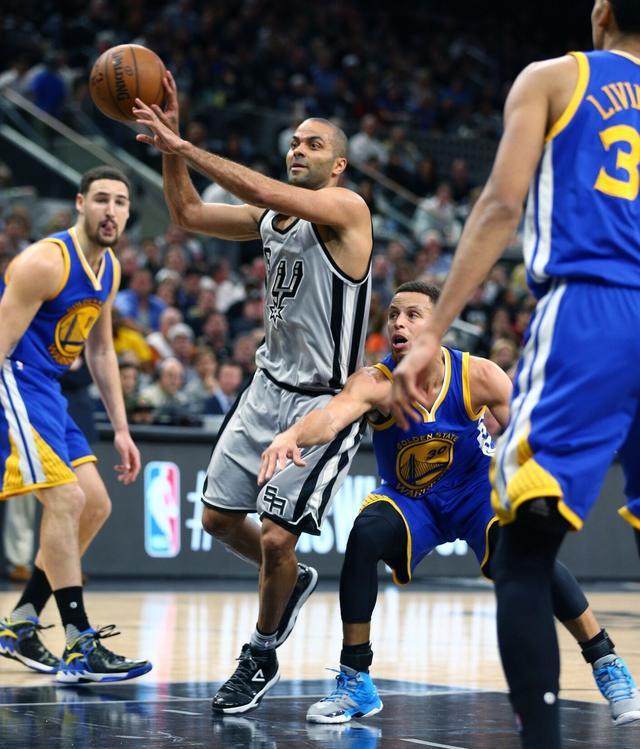 库里3分12中1 勇士赛季第7败