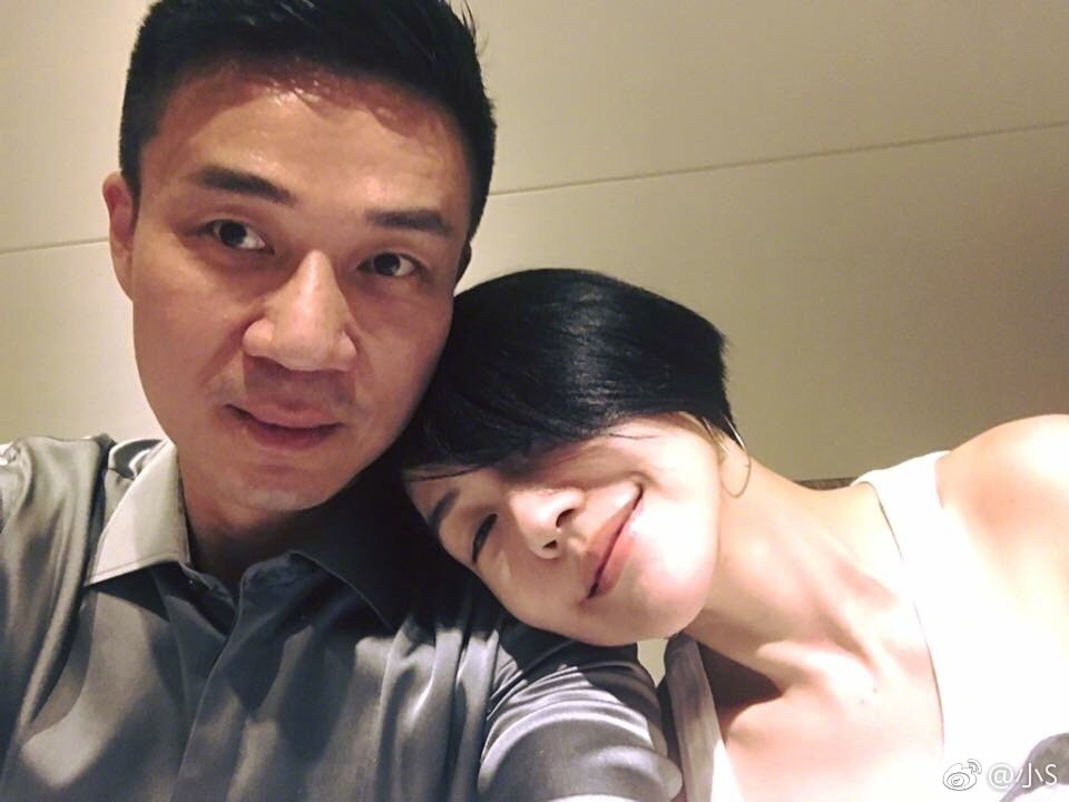 女星解决婆媳问题：小S嘴甜李小璐撒娇 刘涛无敌了！ - 1