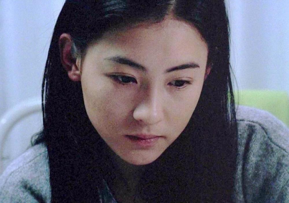 王菲的年收入,张柏芝的年收入,谢霆锋的年收入