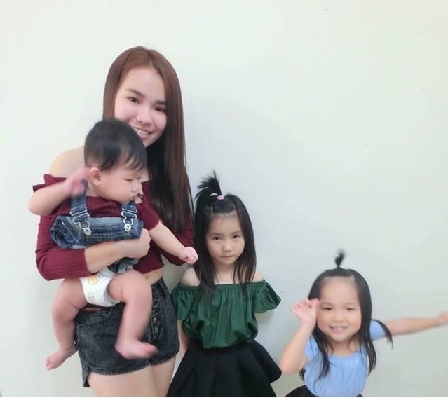 33岁辣妈和女儿合影似双胞胎，马来西亚评选最美妈妈看呆网友 - 12