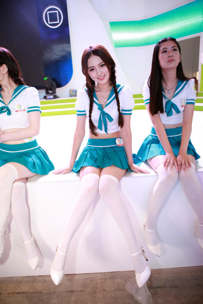 CJ首日五大惊艳瞬间:柳岩献唱