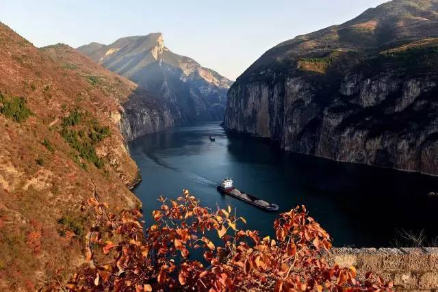 万州主要gdp_万州烤鱼图片(2)