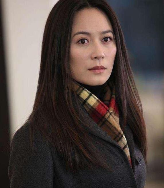曾在台上当众尿裤子，后成为综艺名嘴，俞飞鸿为了他至今未嫁！ - 9