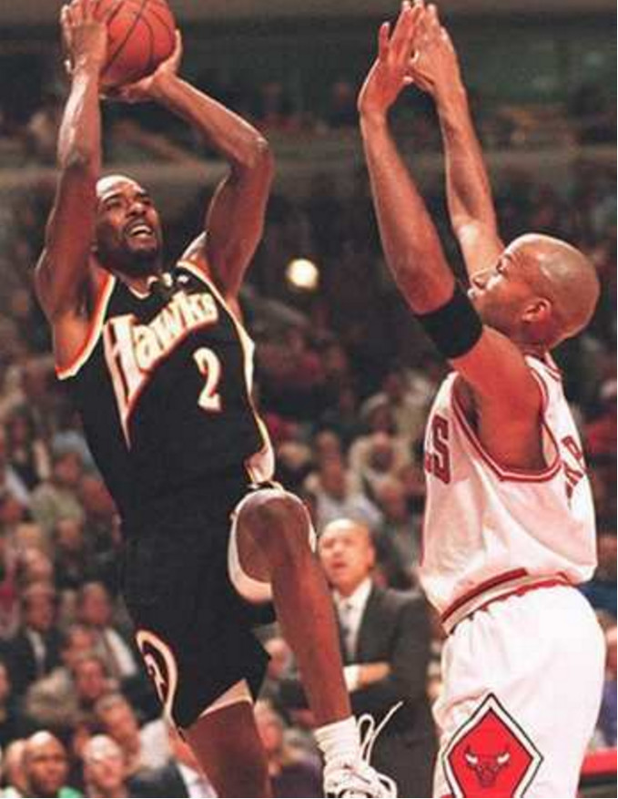 球星的绰号来源:佩顿为什么叫手套_腾讯NBA