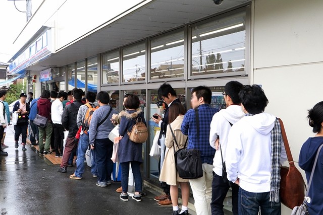 声优担任一日店长 《网络胜利组》与罗森联动公开