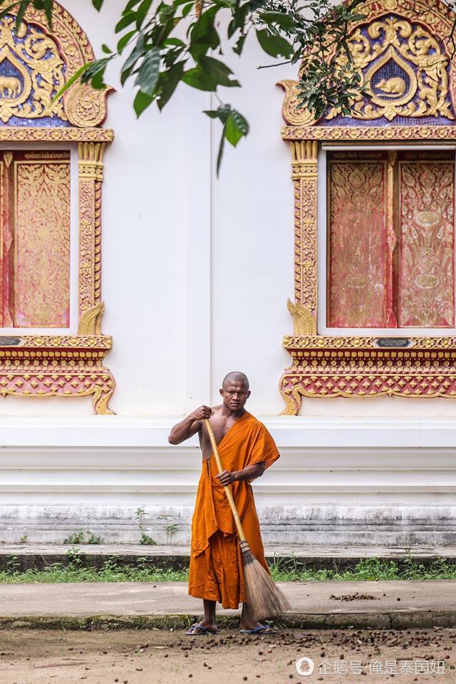 泰国拳王播求剃度出家，在寺庙找回内心的平静（组图） - 7