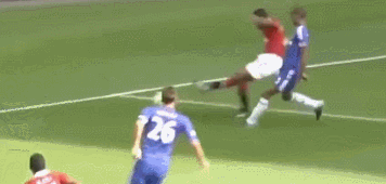 【分析师】门将乌龙!别笑 他曾手抛球扔进自家门