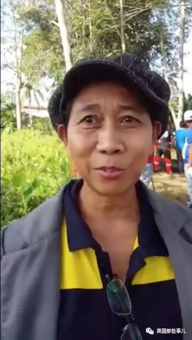 怕被人追杀，他爬到18米高椰子树顶一住就是3年... 终究还是被锯倒了... - 14