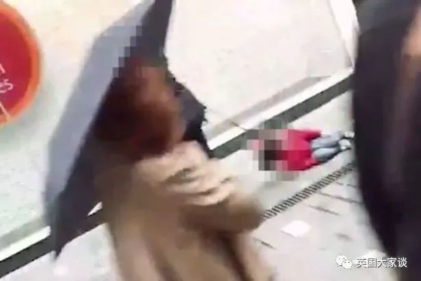 母亲用绳拽孩子地上拖着走，引发一场腥风血雨的撕x大战，她一句话让原本震怒的网友态度大反转 - 9