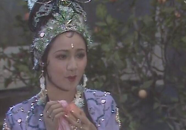 西游记:为什么金鼻白毛老鼠精要和李天王哪吒攀亲戚?