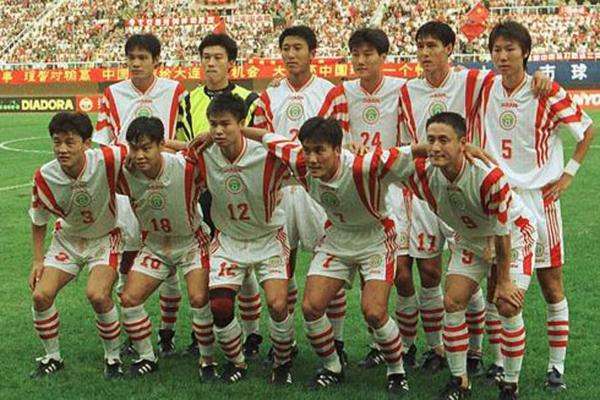2002年世界杯国足全部名单看看自己能记得的