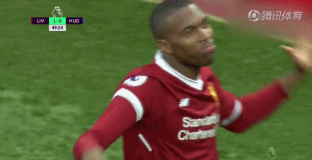 斯图里奇兴致大好,跳起机械舞