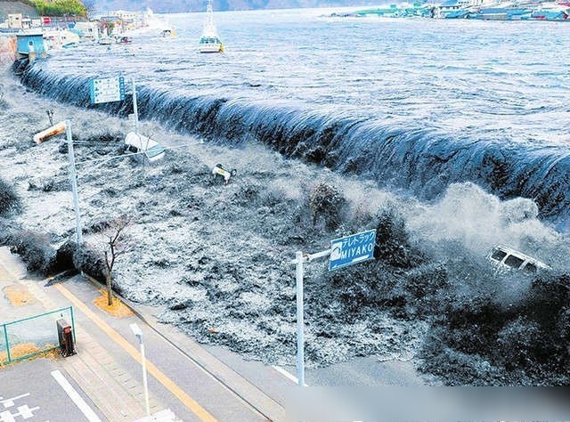 直击日本11年大海啸真实的灾难景象,世界末日既视感