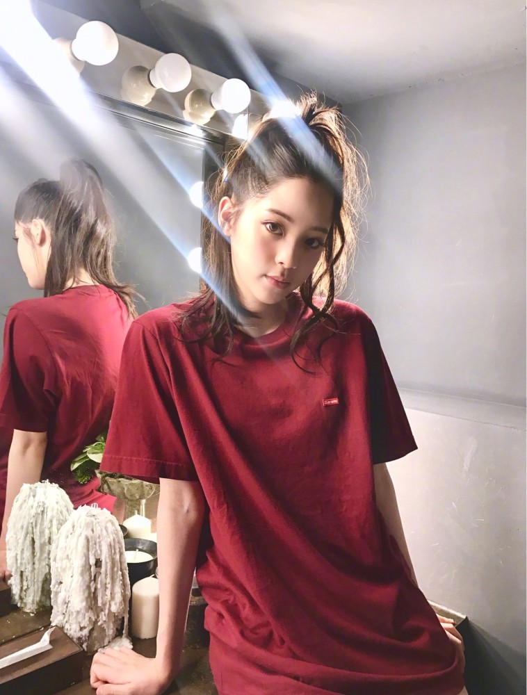 曾搭档章子怡男一号 如今沦为与欧阳娜娜PK