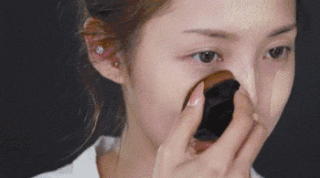 还有眼线不晕妆的方法!