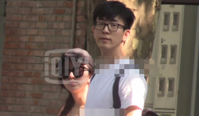 娄艺潇男友被曝光，深夜彪悍发文“这是我的生活”