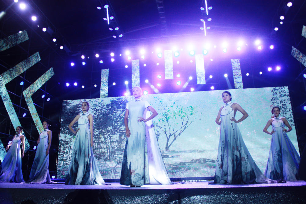 这里总能让桂林热血沸腾 这次又与水木年华一