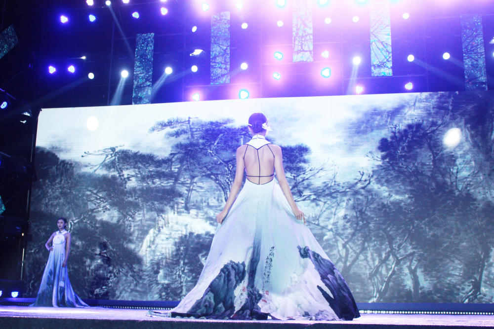 这里总能让桂林热血沸腾 这次又与水木年华一