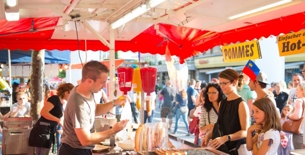 面积为上海1\/40的国家:人均收入是上海14倍,连