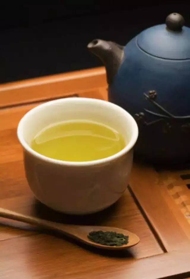 一个人,喝茶 静心