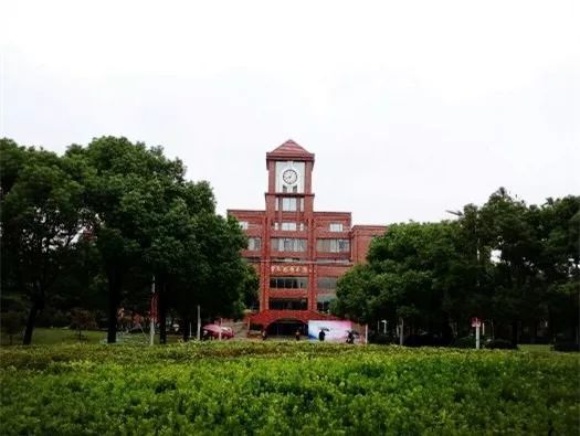 上海高校最美图书馆大比拼 快看看有没有你学