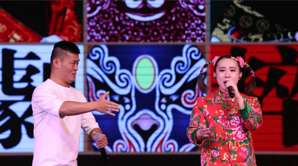 丫蛋直播曝离婚过程:赵本山多次劝和 财产对半