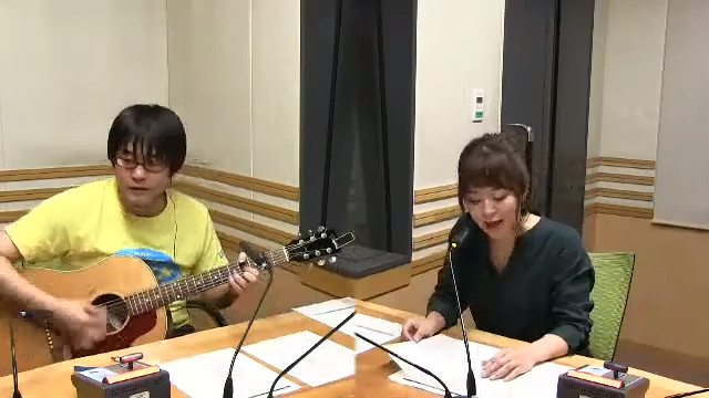 卖萌现场！井口裕香在广播节目中演唱《白金迪斯科》