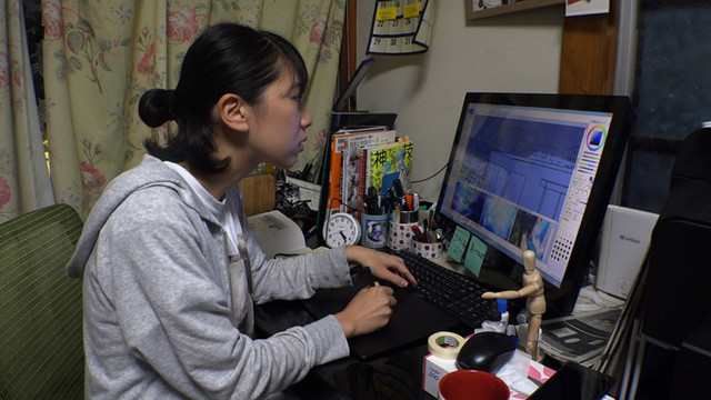揭秘科幻不伦漫画！美女漫画家登陆电视节目
