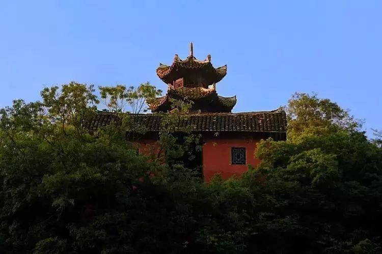 建始未来发展势不可挡!