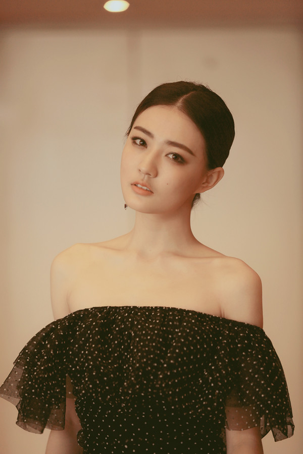 徐璐内衣_徐璐内衣性感写真照(2)