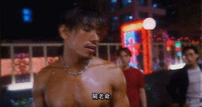 这11个镜头,证明了演技炸裂的"乌鸦"才是这部古惑仔的真正主角
