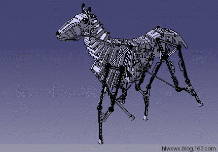 诸葛连弩,可以在时间内发射十支箭,杀伤力很强; 适合山区运输的木牛